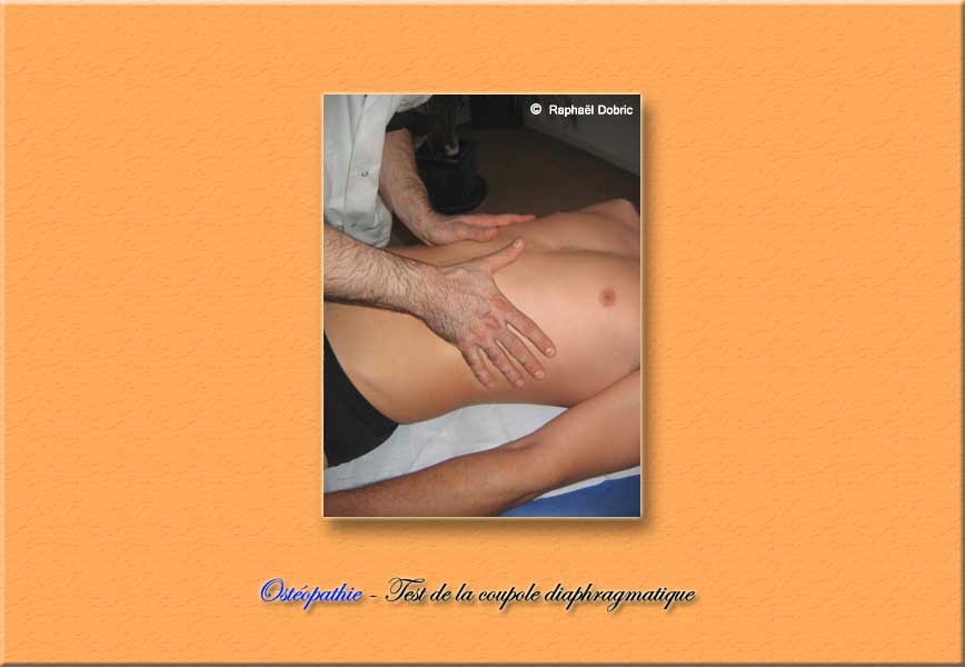 Photo Ostéopathie : Test de la coupole diaphragmatique.